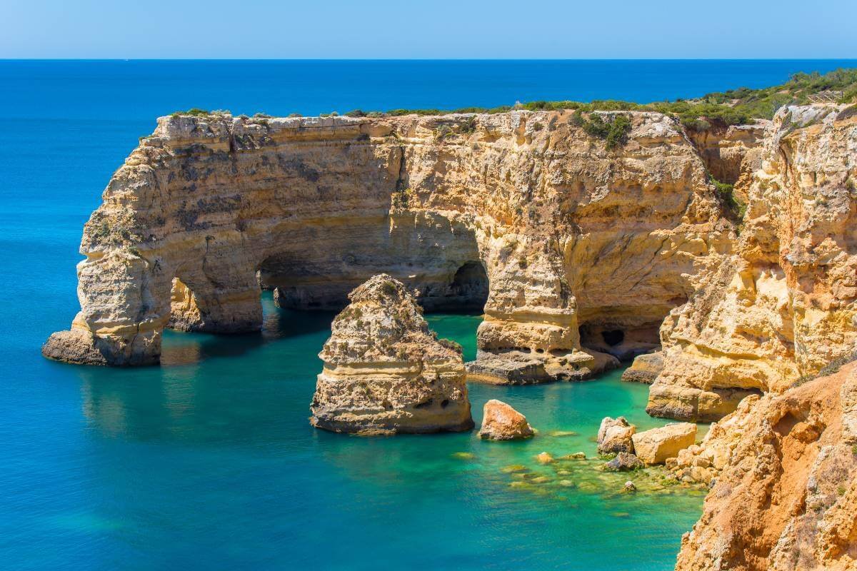 seven-hanging-valleys-trail-algarve-amo-te-olhao-01-v2